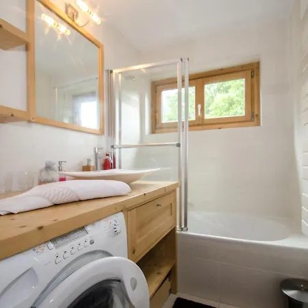 Superbe 3 Etoiles A Chamonix, 2 Chambres, Balcon, Cheminee Deco, Parking Et Wi-fi - Fr-1-343-197 * Chamonix